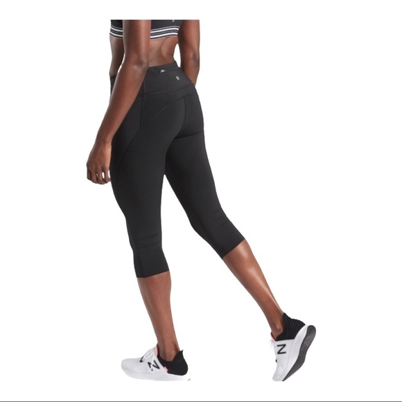 Athleta Velocity Stash Pocket Crop Leggings Black Small - Picture 2 of 10